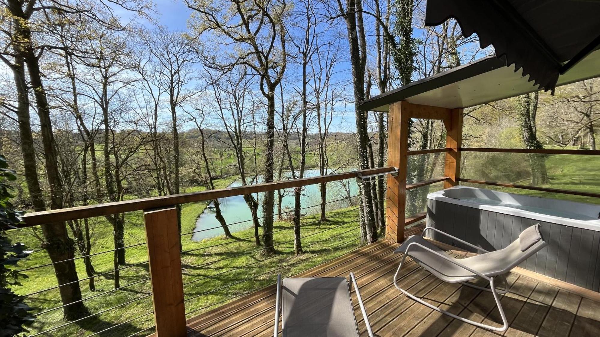 Les Cabanes Du Lac - Spa - Petit Dejeune - Cabane Du Frene & Cabane Du Chene Premium Sevignacq Eksteriør billede